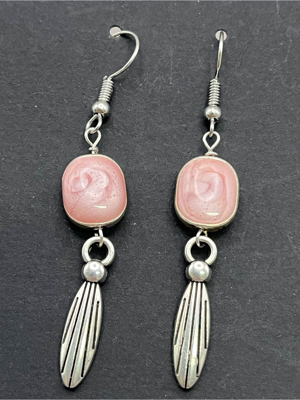 Vintage Silver Tone Pink Swirl Stone Feather Dangle Earrings Boho Southwestern
